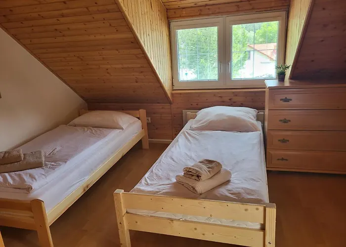 Dom Pod Chopkom & Wellness Chalet Bystra